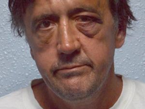 Tabrakkan Mobil ke Jemaah Masjid, Pria Inggris Divonis Bersalah