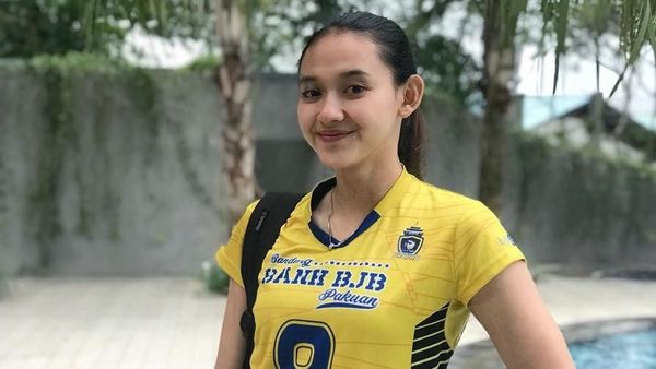 Pesona Pungky Afriecia, Atlet Voli yang Kecantikannya Buat Pria Ingin Melamar