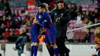 Bintang baru Philippe Coutinho dimainkan pada babak kedua untuk mempertajam serangan Barca. Foto: Albert Gea/Reuters