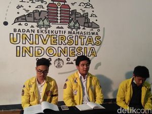 Ketua BEM UI Jelaskan soal Aksi Kartu Kuning untuk Jokowi Ketua BEM UI Jelaskan soal Aksi Kartu Kuning untuk Jokowi