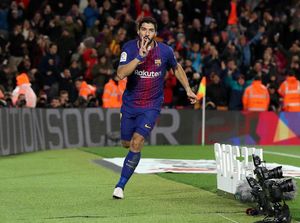 Luis Suarez vs Valencia: 9 Laga, 9 Gol