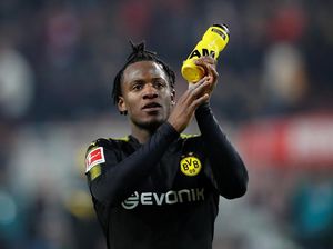 Statistik Apik Batshuayi dalam Debutnya bersama Dortmund