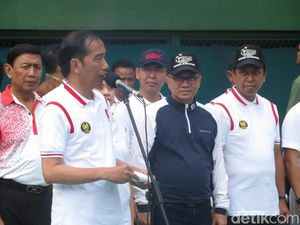 Presiden Jokowi Resmikan Lapangan Tenis di GBK