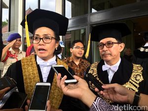 Sri Mulyani Sudah Tahu Ada Wacana Gaji PNS Dipotong untuk Zakat