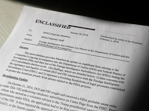 Deretan Pejabat AS yang Disudutkan Memo Rahasia yang Diungkap Trump