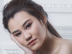 Sambut Petang dengan Senyum Manis Aaliyah Massaid yang Makin Dewasa