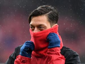 Melawan Ostersunds, Wenger Akan Mainkan Oezil