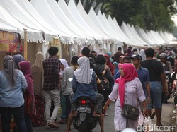 Yuk ke Festival Bandeng Rawa Belong, Ada Manusia Petasan-Palang Pintu Besok