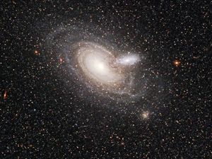 NASA Temukan Galaksi Kanibal, Bumi Terancam?