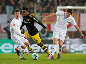 Batshuayi Dua Gol, Dortmund Kalahkan Cologne Batshuayi Dua Gol, Dortmund Kalahkan Cologne