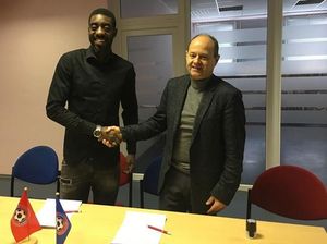 Viral: Beli Pemain, Klub Ini Terkecoh Data Fiktif di Wikipedia Viral: Beli Pemain, Klub Ini Terkecoh Data Fiktif di Wikipedia