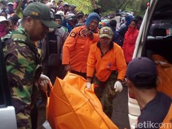 Terindentifikasi, Ini Dia Identitas 2 Mayat di Dalam Mobil di Dieng