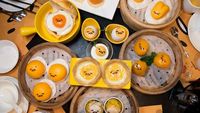 Bikin Gemes! 10 Tampilan Makanan Bertema si Telur Pemalas di Kafe Gudetama