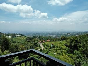 Tempat Makan dengan Pemandangan Cantik di Lembang
