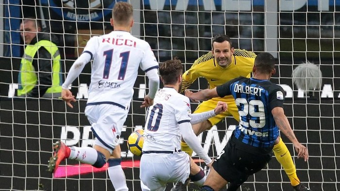Puasa Kemenangan Inter Berlanjut Usai Ditahan Crotone