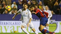 Berangkat dari momentum dua kemenangan beruntun, Real Madrid dalam kepercayaan diri tinggi melawat ke markas Levante di Ciudad de Valencia (Heino Kalis/REUTERS)