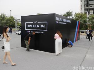 Mengintip BMW M5 Terbaru dalam Kontainer di Thailand Mengintip BMW M5 Terbaru dalam Kontainer di Thailand