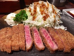 Mau Cicip Gyu Katsu yang Lagi HIts? Datang Saja ke Sini!