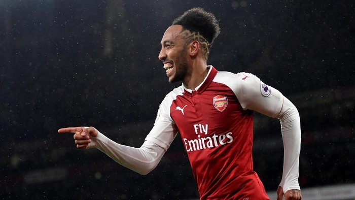 Soal Aubameyang, Wenger Tepis Klaim Dortmund