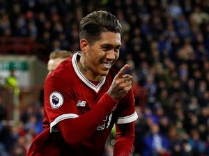 Begini Cara Firmino Bikin Frustrasi Para Pemain Bertahan