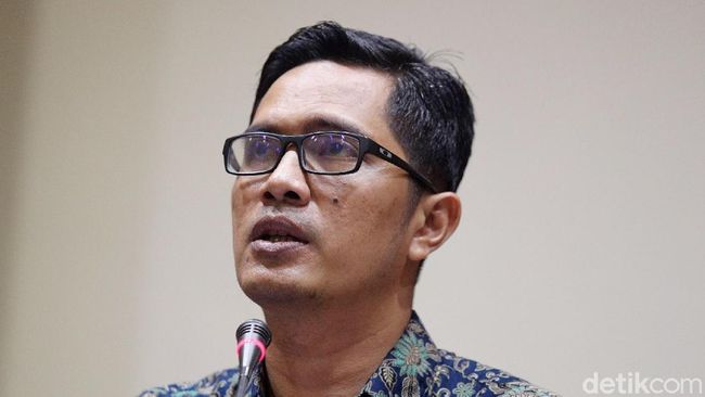 OTT Lampung Tengah Terkait Suap Persetujuan DPRD OTT Lampung Tengah Terkait Suap Persetujuan DPRD