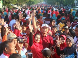 Di Ngawi, Puti Guntur Janji akan Lindungi Pasar Tradisional