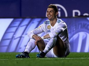 Meski Sedang Menurun, Ronaldo Dianggap Belum Habis Meski Sedang Menurun, Ronaldo Dianggap Belum Habis