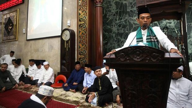 Tak Larang Ceramah, GP Ansor Punya Bukti UAS Terkait HTI