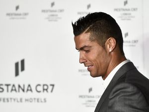 Bertemu Pegulat Muslim Rusia, Ronaldo: Assalamualaikum