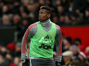 Pogba Seharusnya Tak Bahagia dengan Penampilannya di MU Saat ini