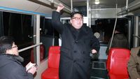 Foto: Gaya Kim Jong Un Saat Jajal Trem Tanpa Rel di Pyongyang