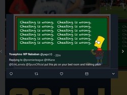 Kane dan Lamela diingatkan bahwa curang adalah perbuatan yang salah. Bart Simpson yang mengingatkan. (Foto: dok.Twitter)