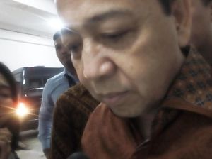 Foto: Ekspresi Novanto Saat Ditanya Soal Praperadilan Fredrich