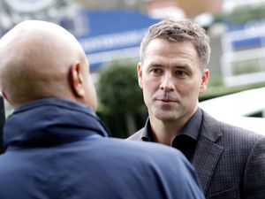 Wow! Michael Owen Berencana Buka Sekolah Bola di Indonesia Lho