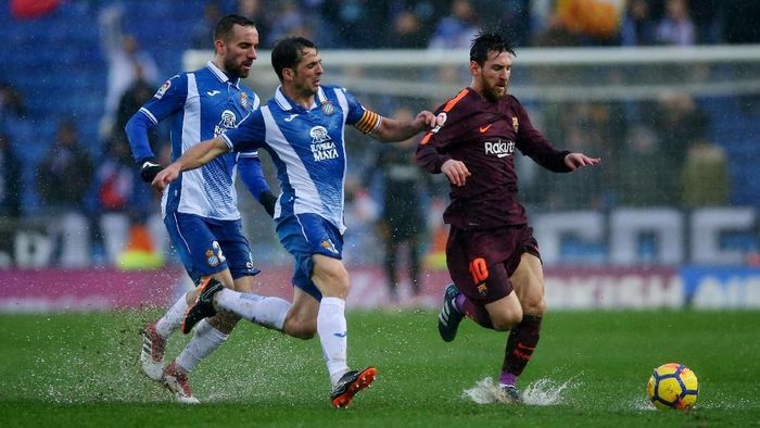 Espanyol akan menjamu Barcelona di Derby Catalan (Albert Gea/Reuters) Espanyol akan menjamu Barcelona di Derby Catalan (Albert Gea/Reuters)