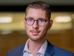 Nekat Jual Laptop dan Kuras Tabungan Rp 458 Juta Demi Bitcoin