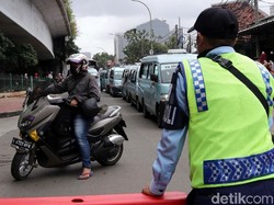 Aturan Belum Ada, Pemotor Lewat Jalan Jatibaru Tak Bisa Ditindak