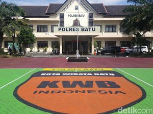 Ini 12 Anggota DPRD Kota Malang yang Diperiksa KPK Ini 12 Anggota DPRD Kota Malang yang Diperiksa KPK