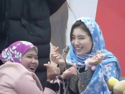 Cantiknya Suzy eks Miss A Tampil Berkerudung