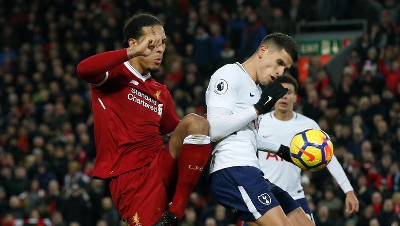 Lovren Masih Kesal dengan Dua Penalti Spurs di Anfield Lovren Masih Kesal dengan Dua Penalti Spurs di Anfield