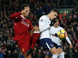 Lovren Masih Kesal dengan Dua Penalti Spurs di Anfield
