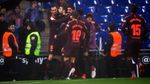 Barcelona Diredam Espanyol (dan Lapangan Becek)