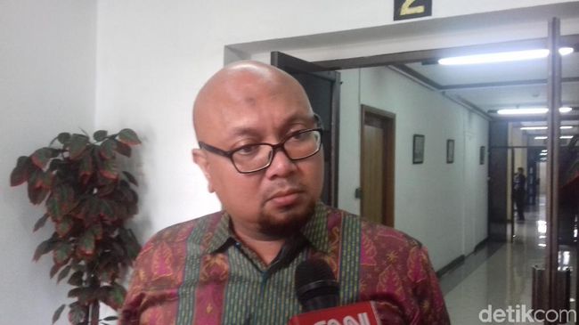 Berita 91 KPPS Meninggal, KPU Kaji Wacana Pemilu Lokal-Nasional Dipisah di 2024 Rabu 3 Juni 2020 Berita 91 KPPS Meninggal, KPU Kaji Wacana Pemilu Lokal-Nasional Dipisah di 2024 Rabu 3 Juni 2020
