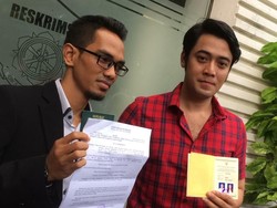 Diduga Menganiaya Orang, Artis Kris Hatta Ditangkap Polisi