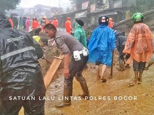 Polisi Ralat Jumlah Korban Tewas Longsor di Dekat Masjid At-Taawun