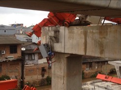 Menerawang Penyebab Maraknya Konstruksi Ambruk di Era Jokowi