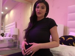 Punya Anak, Kylie Jenner Ingin Hidup Normal