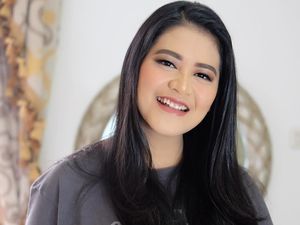 Cantiknya Kahiyang Ayu yang Sedang Hamil