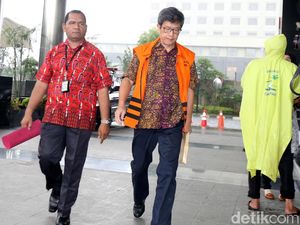 Masa Tahanan Tersangka e-KTP Anang Sugiana Diperpanjang