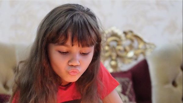 Pelajaran Hidup untuk Putri Melaney Ricardo yang Ulang Tahun ke-6
